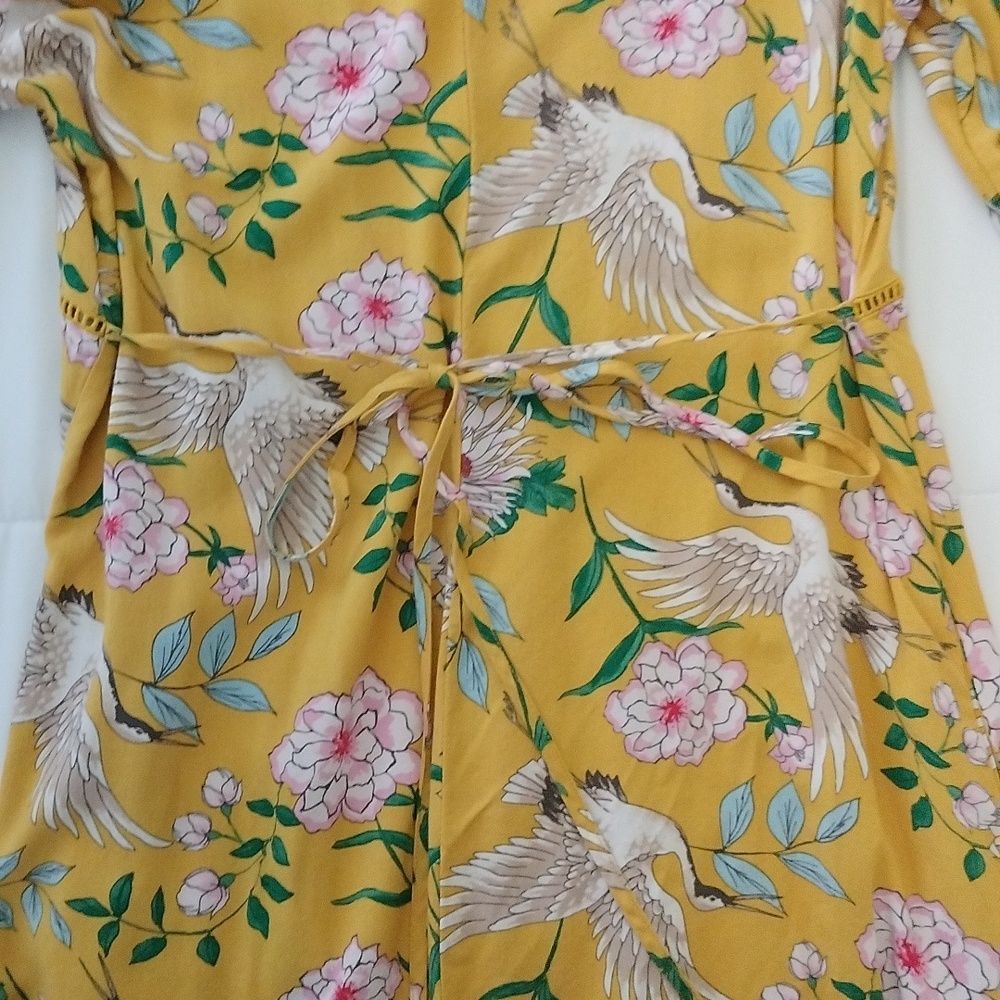 Dress - Picture 4 of 4